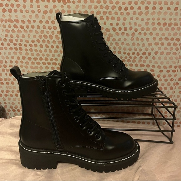 ICHIGO Fashion Lace-up Combat Boots - Picture 3 of 6